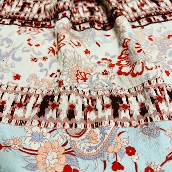 EASEL WOMENS PRETTY SHORT SLEEVE FLOWY, LIGHTWEIGHT TOP SIZE SMALL - Picture 10 of 10